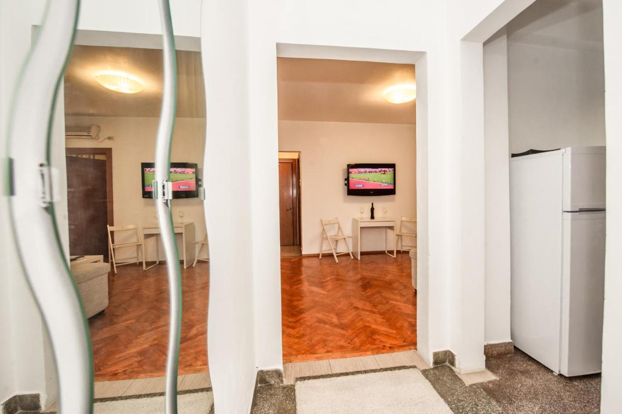 Universitate 1 Apartment Bucharest Exterior photo